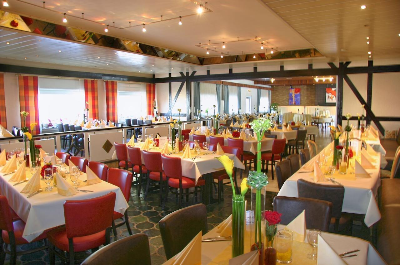 Gasthaus Zur Quelle บาดมาเรียนแบร์ก ภายนอก รูปภาพ