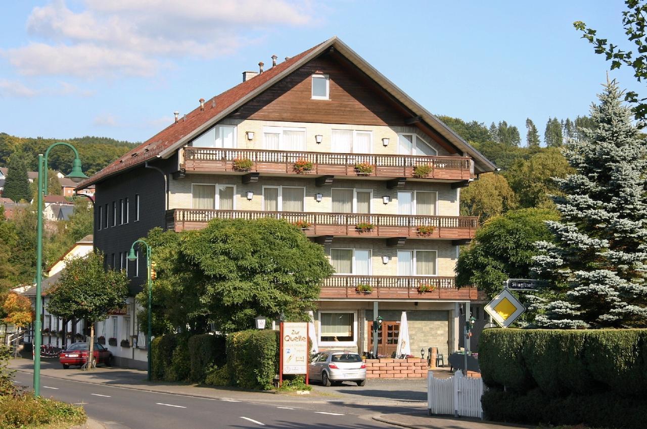 Gasthaus Zur Quelle บาดมาเรียนแบร์ก ภายนอก รูปภาพ